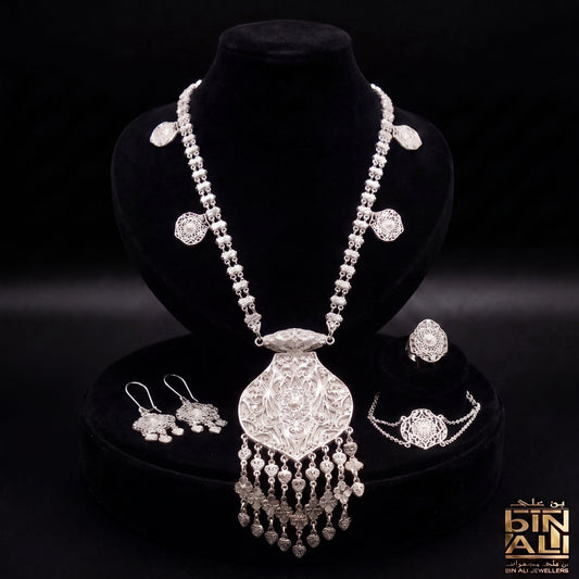 LONG NECKLACE SET