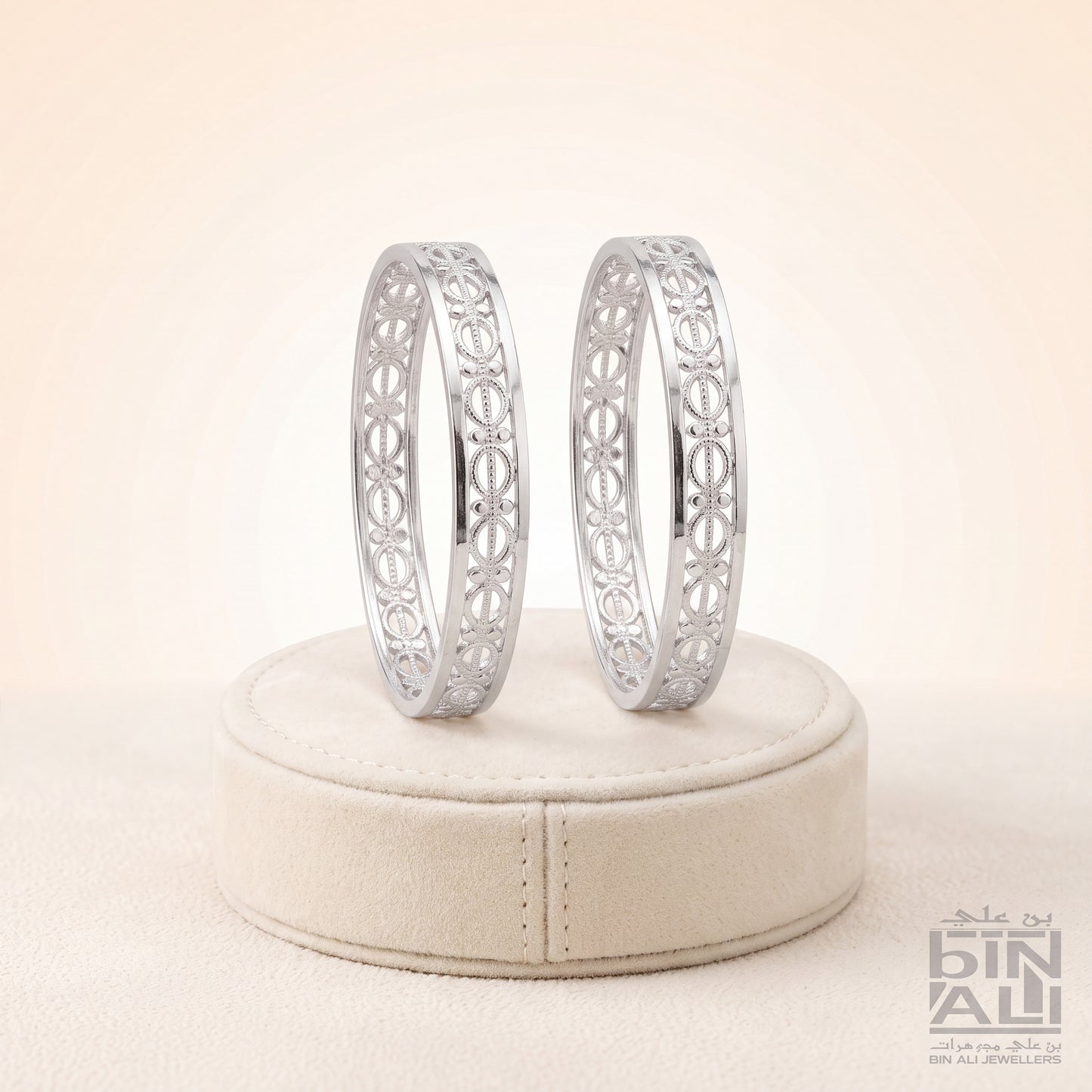 BANGLES
