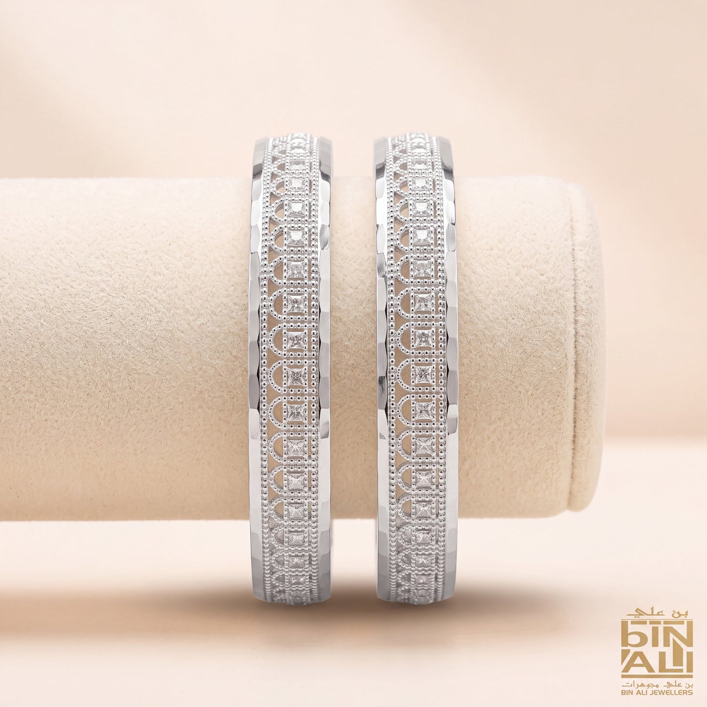 BANGLES