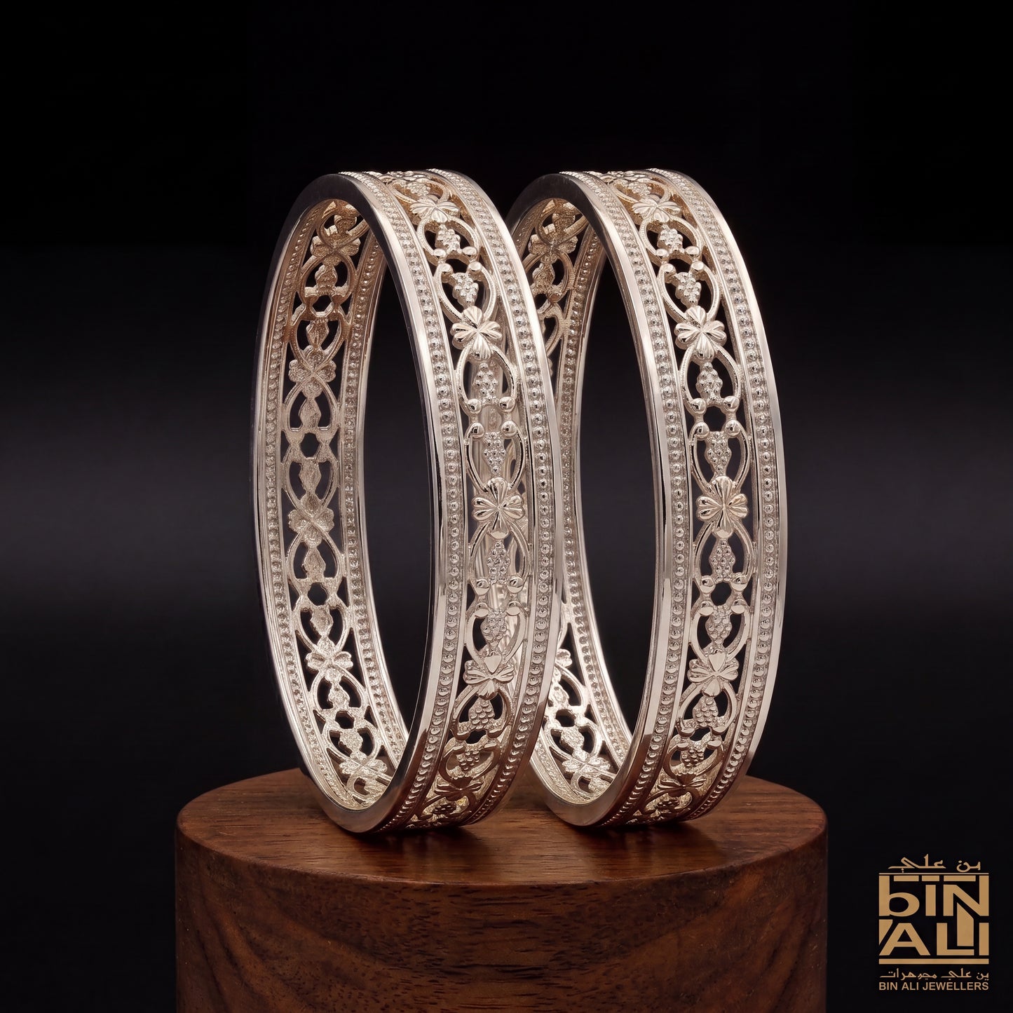 BANGLES