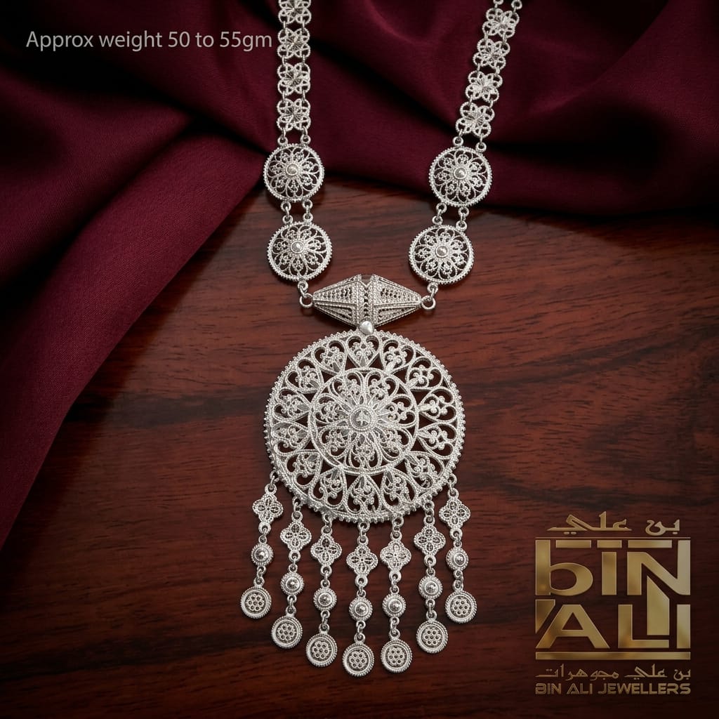 LONG NECKLACE
